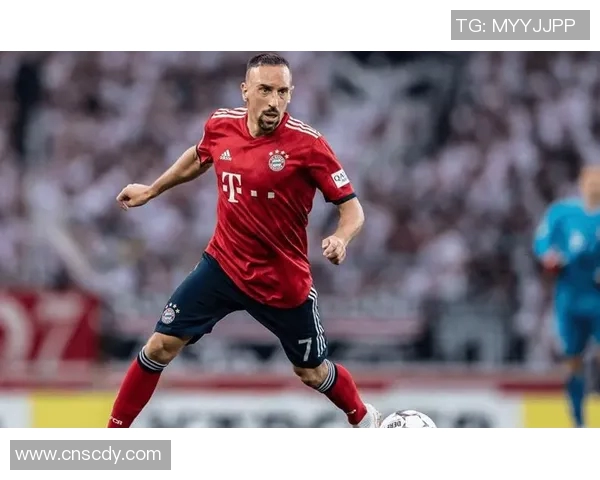 逆境中崛起的足球传奇球星排名 前十名逆袭故事揭秘